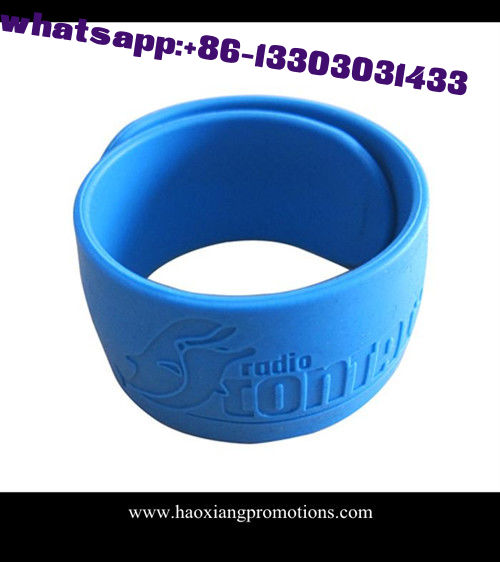Cheap embossed、debossed、printingSlap Bracelet/Silicone Slap Wristband With Custom Logo