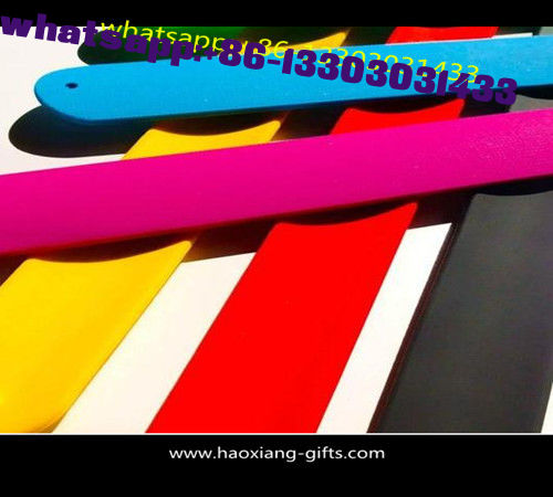 cheap OEM hot selling high quality colorful customized logo PVC reflective slap wristbands