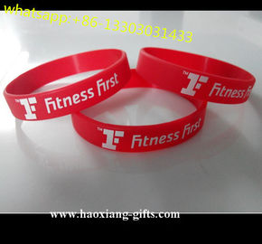 Custom Promotional Adjustable Silicone Wristband/bracelet with debossed logo