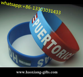 Letter Theme and Business Gift Use glow in dark color silicone bracelets