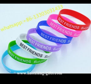 cheap custom silicone bracelets no minimum with debossed color slicone wristbands