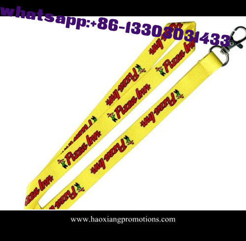 custom heat transfer logo yellow polyester lanyard strap with plastic buckle