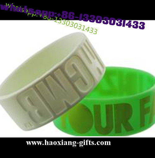wholesale eco friendly thin colorful logo 1 inch silicone wristband/bracelet