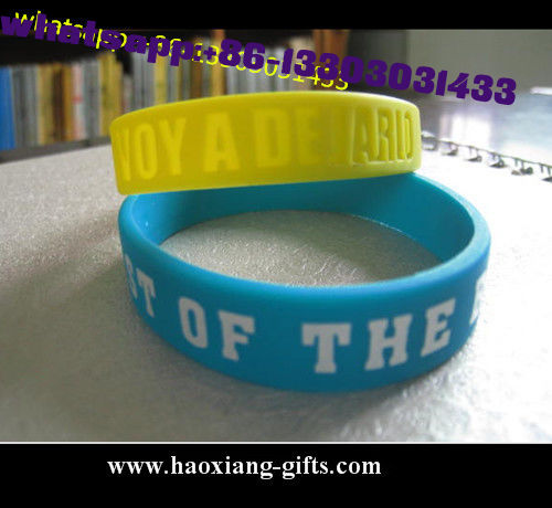 hot sale High quality promotional colorful debossed silicone wristband/bracelet