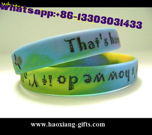 eco-friendly free sample custom debossed coloring silicone wristband/bracelet