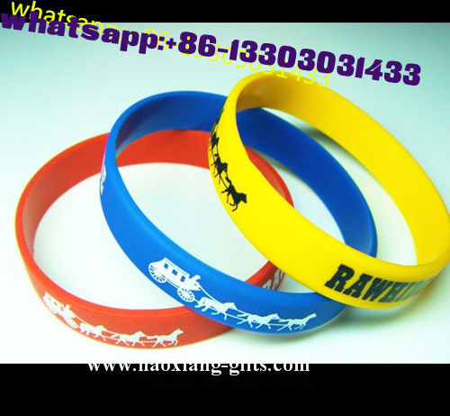 Popular EXW custom silicone bracelets with the each name and logo